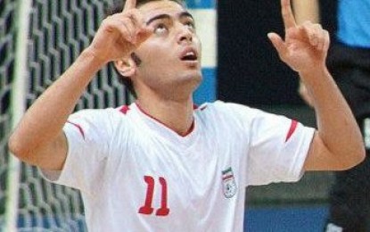 مرتضی عزتی بازیکن قرضی دبیری در جام باشگاه های آسیا