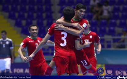 سایت AFC: شادی فوتسالی از نوع ایرانی (عکس)
