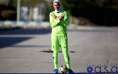اولین بانوی ترانسفر شده در فوتسال ایران از سابقه ورزشی اش میگوید/ آخوندی: هدفم باز شدن راه برای استعدادهای ایرانی است