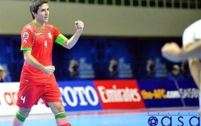کشاورز: مشتاق صعود ایران به فینال جام جهانی فوتسال هستیم/ طیبی به دور حذفی مسابقات می‌رسد و امیدوارم اسماعیل‌پور هم مشکلی نداشته باشد