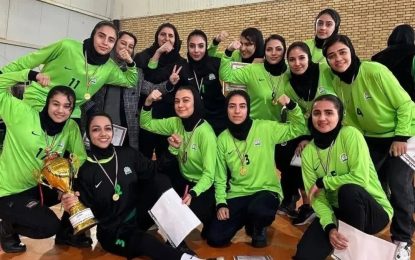 رده بندی فوتسال بانوان دانشگاهیان ایران مشخص شد/ برگزاری مراسم اهدا کاپ به تیم های برتر + عکس